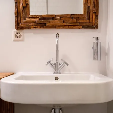 Walking Distance Lifts - 1800m - Villachalet Eu - La Pente Villa