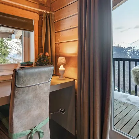 Walking Distance Lifts - 1800m - Villachalet Eu - La Pente