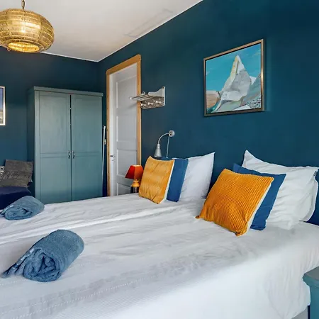 Walking Distance Lifts - 1800m - Villachalet Eu - La Pente Villa Les Collons