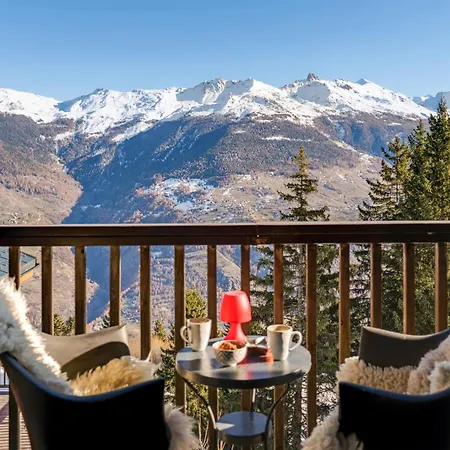 Walking Distance Lifts - 1800m - Villachalet Eu - La Pente